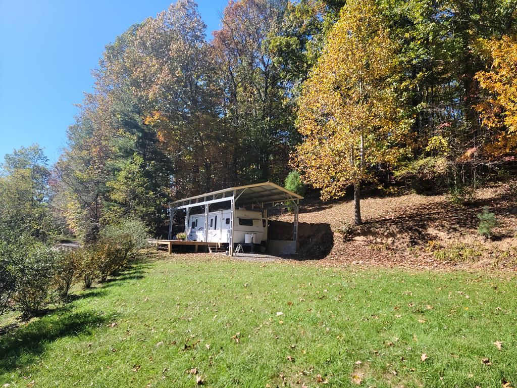 Photo of 336 Arrowhead Drive #N/A, Fries, VA 24330 (MLS # 103612)