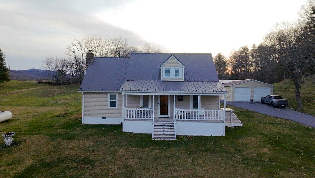 Photo of 38400 Rafferty Road, Chilhowie, VA 24319 (MLS # 104277)