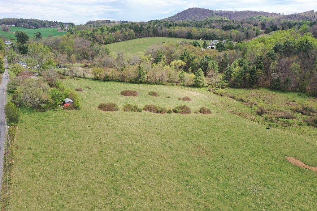 Photo of 101 Glade Creek Road #N/A, Woodlawn, VA 24381 (MLS # 109629)