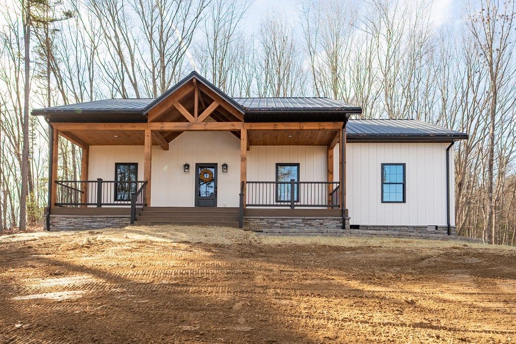 Photo of 151 Jewell Ln, Max Meadows, VA 24360 (MLS # 104524)