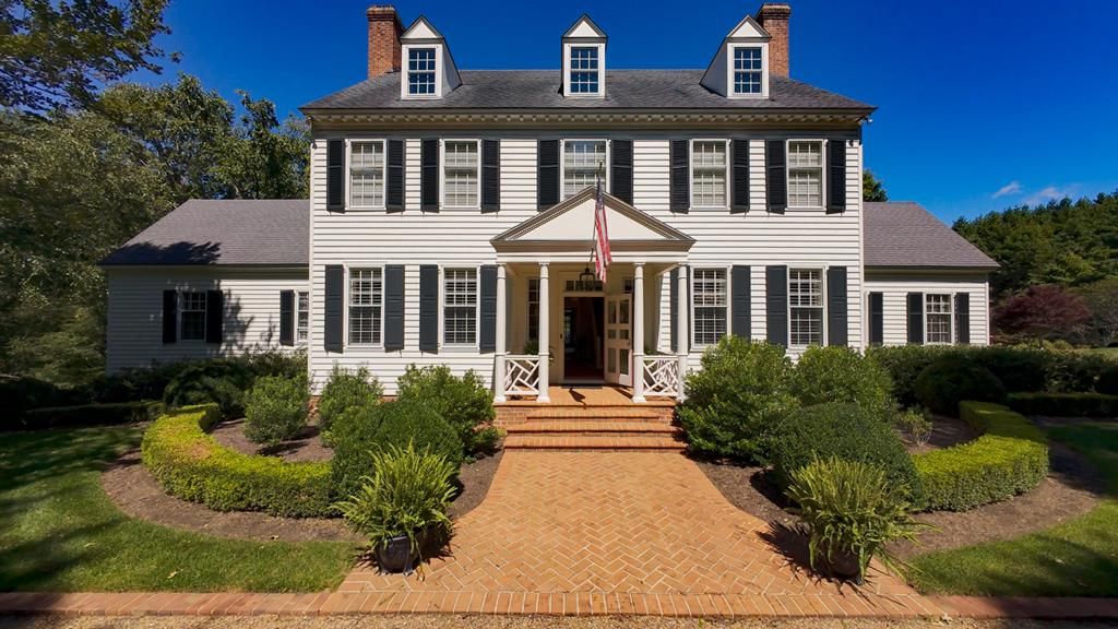 Photo of 910 Gendale Road, Galax, VA 24333 (MLS # 103135)