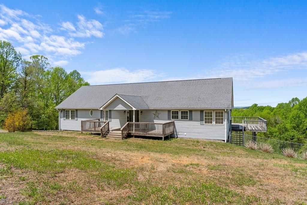 Photo of 94 Countytop Lane, Fancy Gap, VA 24328 (MLS # 109903)