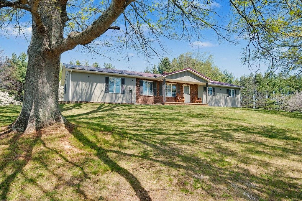 Photo of 218 Grand Oaks Lane, Independence, VA 24348 (MLS # 109675)