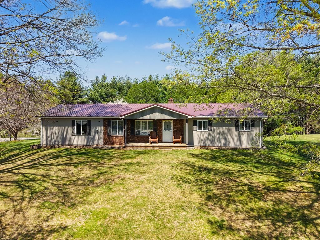 Photo of 218 Grand Oaks Lane, Independence, VA 24348 (MLS # 109675)