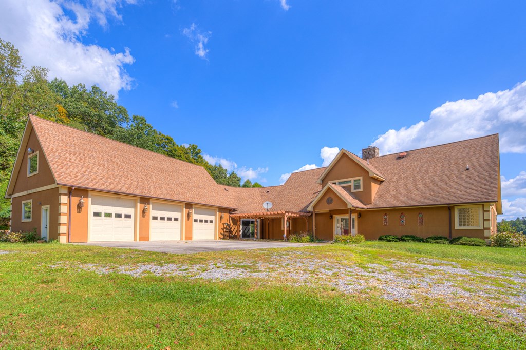 1782 Wolf Creek Rd