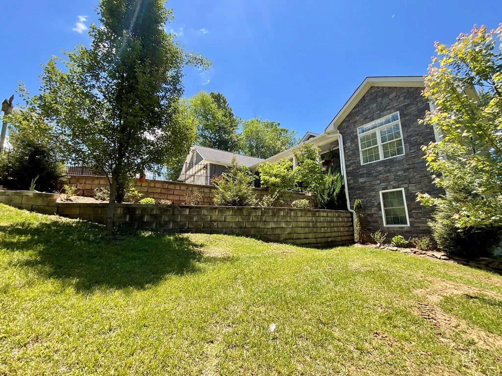 Photo of 351 Oak Hollow Circle, Galax, VA 24333 (MLS # 110409)