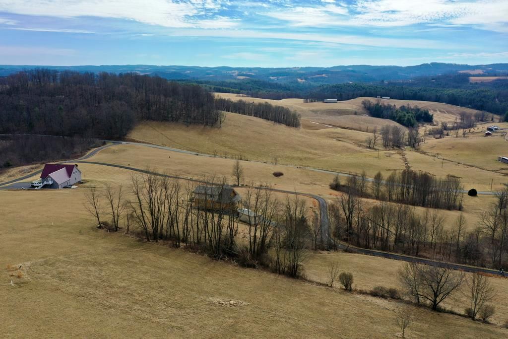 Photo of 25 Edelweiss Trail #25, Hillsville, VA 24343 (MLS # 105871)