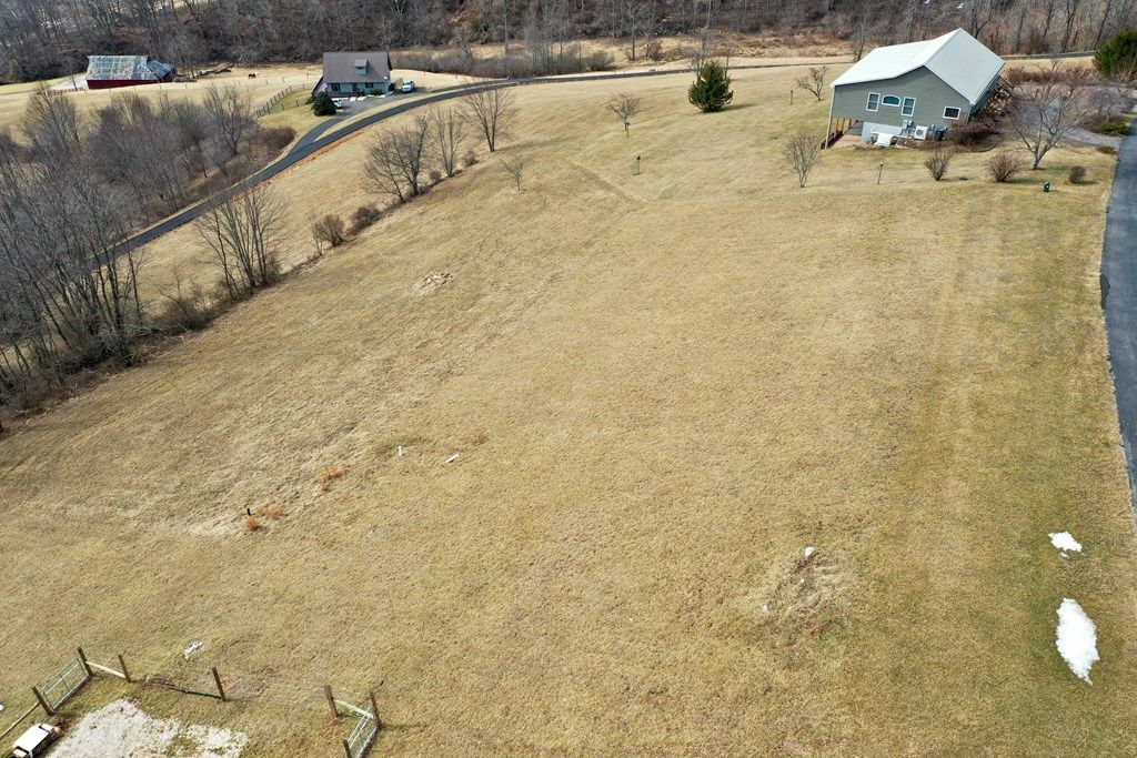 Photo of 25 Edelweiss Trail #25, Hillsville, VA 24343 (MLS # 105871)