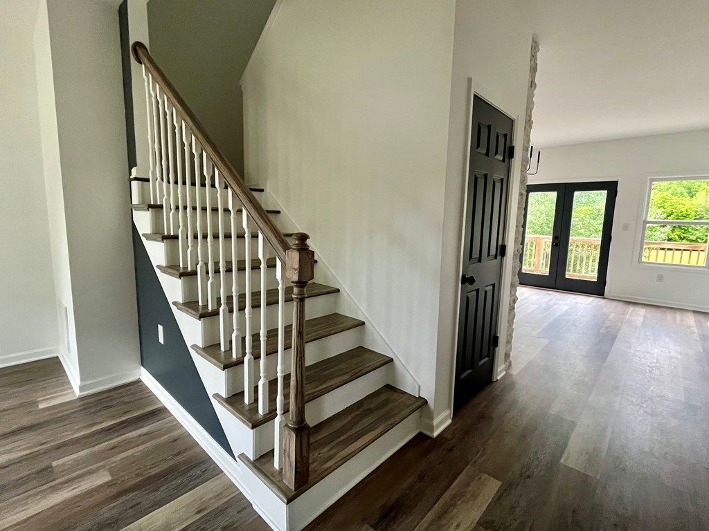 Photo of 85 Gardenside Blvd, Lebanon, VA 24266 (MLS # 110274)