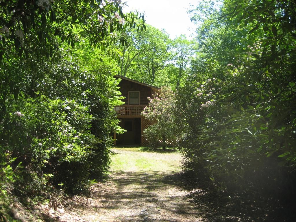 Photo of 111 Fox Trot Ln, Meadows of Dan, VA 24120 (MLS # 99891)