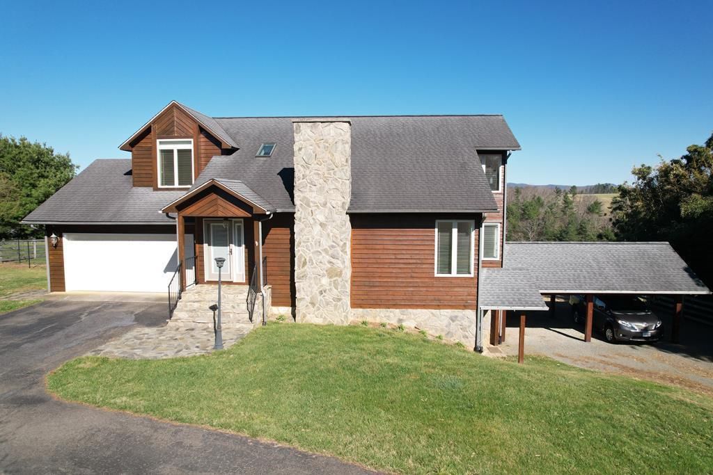 Photo of 1279 Fishers Gap Rd, Galax, VA 24333 (MLS # 109380)