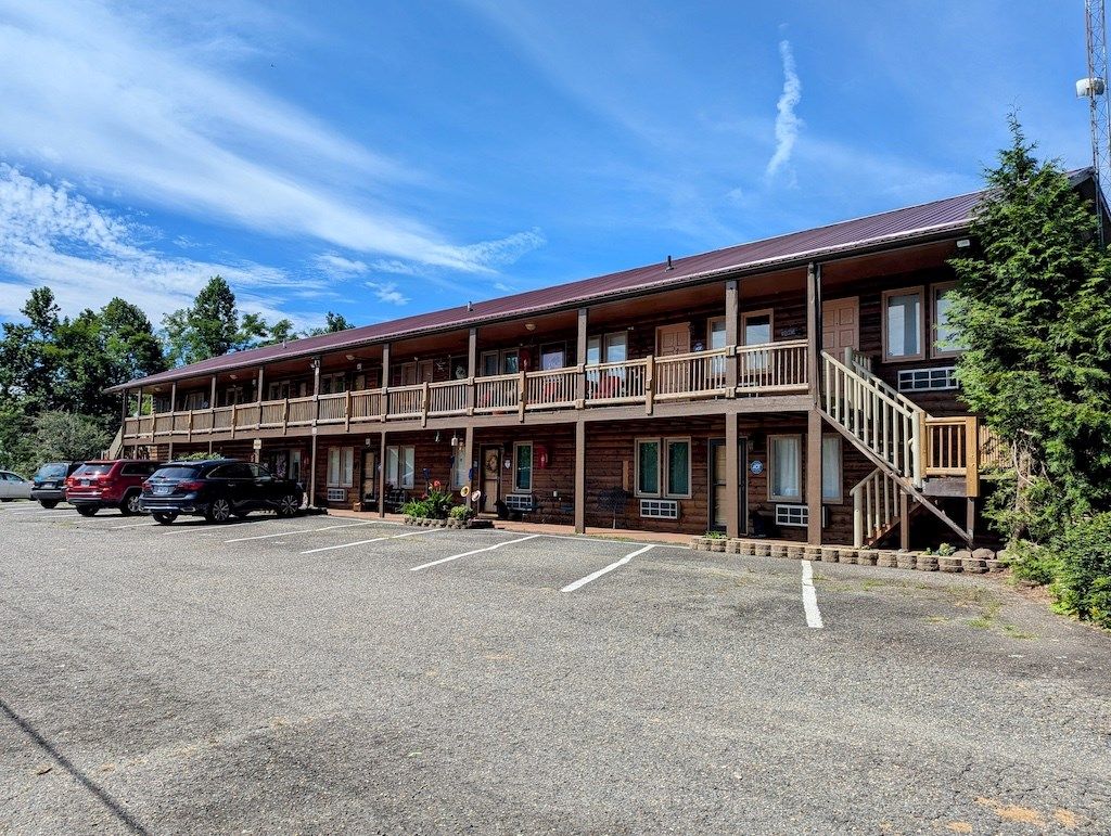 Photo of 96 Cascade Trail Unit 24 Trl, Fancy Gap, VA 24328 (MLS # 103060)
