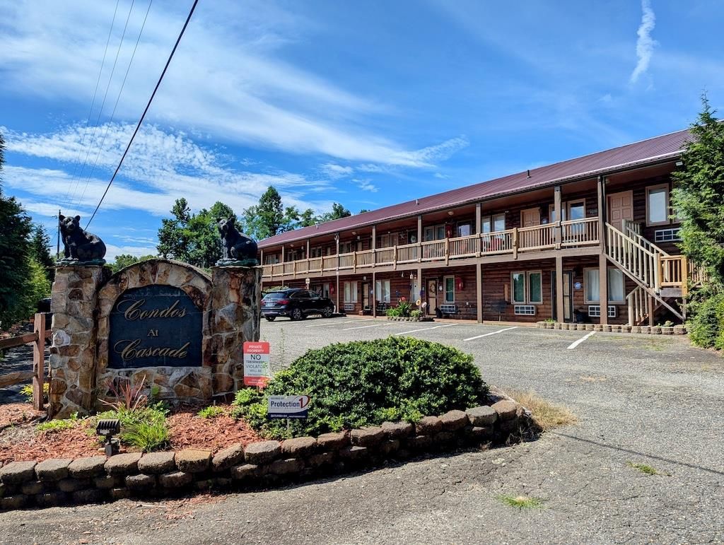 Photo of 96 Cascade Trail Unit 24 Trl, Fancy Gap, VA 24328 (MLS # 103060)