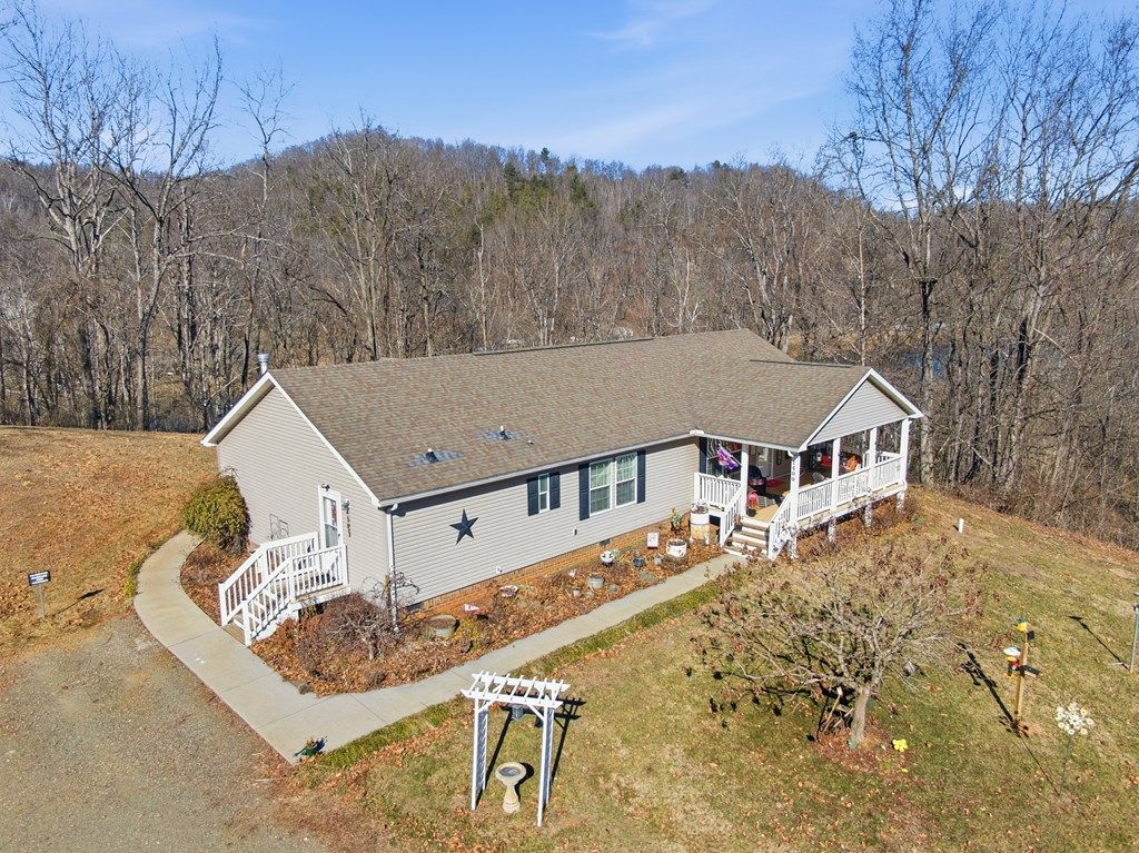 Photo of 1400 Betty Baker Road, Allisonia, VA 24347 (MLS # 104652)