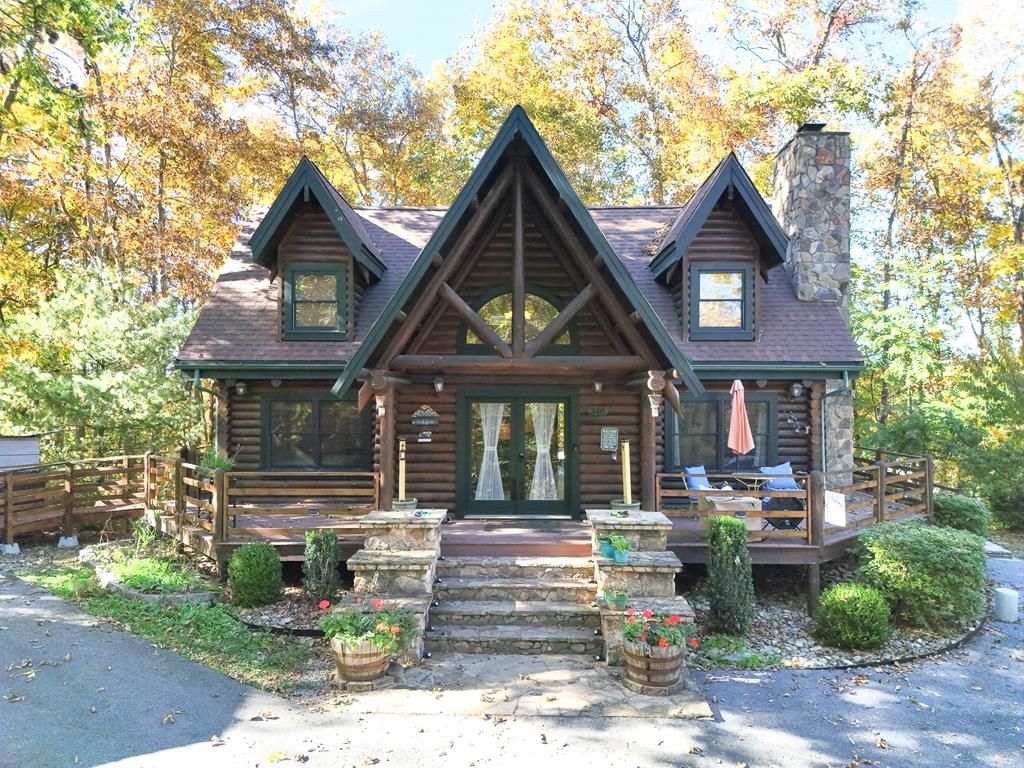 Photo of 246 Shadow Hill Lane, Bristol, VA 24201 (MLS # 103813)