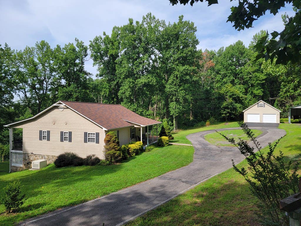 Photo of 89 Boulder Way, Fancy Gap, VA 24328 (MLS # 111205)