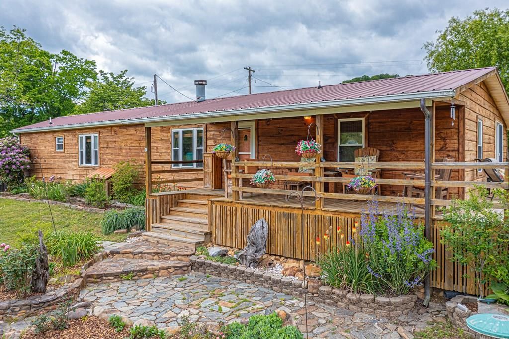 Photo of 27431 Denton Valley Road, Abingdon, VA 24211 (MLS # 110189)