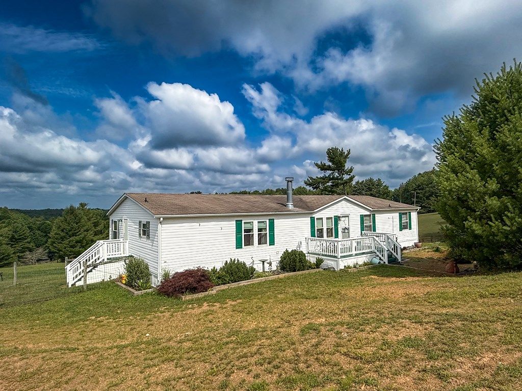 Photo of 148158 Vaughns Mill Rd, Indian Valley, VA 24105 (MLS # 110792)