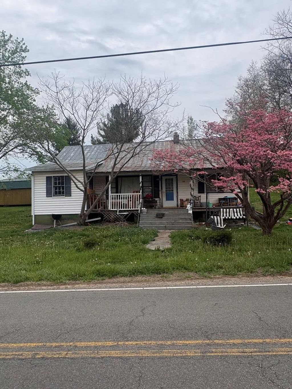 Photo of 2312 Austinville Road, Austinville, VA 24312 (MLS # 109630)