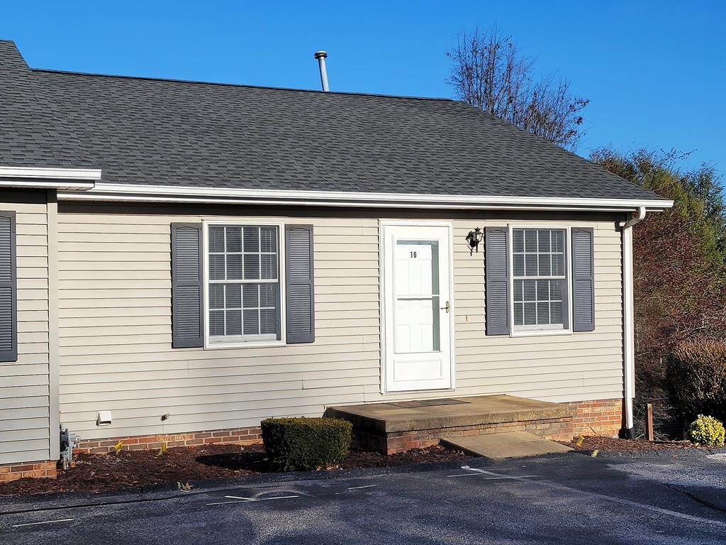 Photo of 316 Jones Lane, #16 Ln, Abingdon, VA 24210 (MLS # 104290)