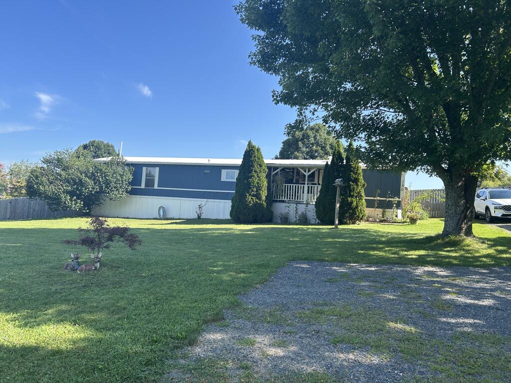 Photo of 180 Pleasant View Rd, Austinville, VA 24312 (MLS # 111635)