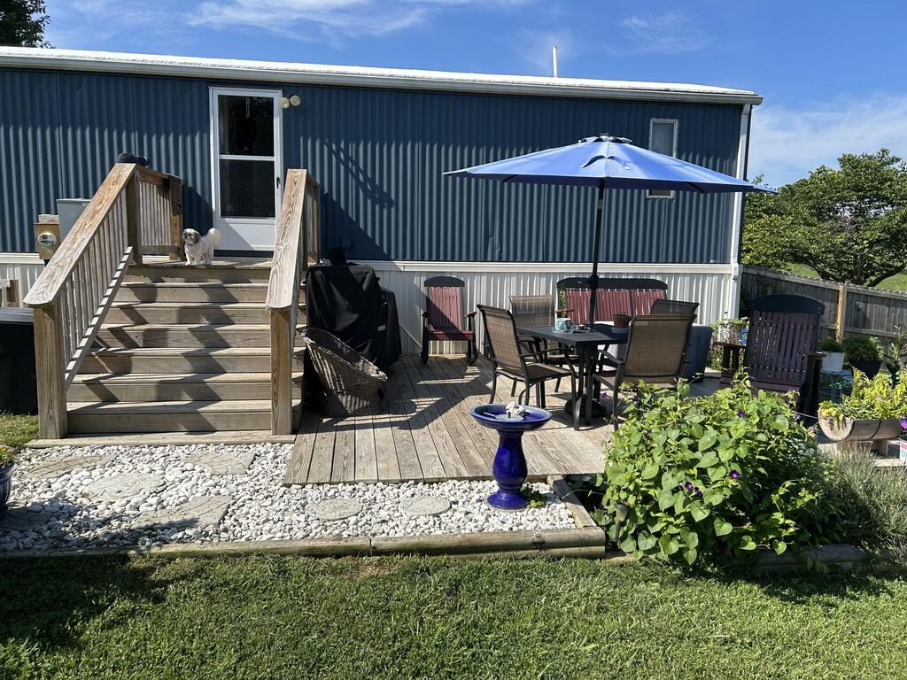Photo of 180 Pleasant View Rd, Austinville, VA 24312 (MLS # 111635)