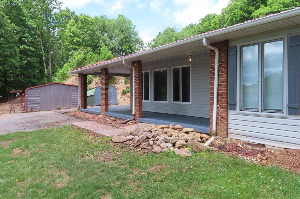 Photo of 133 Reed Hollow, Marion, VA 24354 (MLS # 110294)