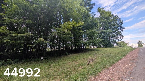 ADDRESS PRIVATE, ABINGDON, VA 24210 - Image bb1f8db28743f25ab7fdb91be8271c2b/965130697