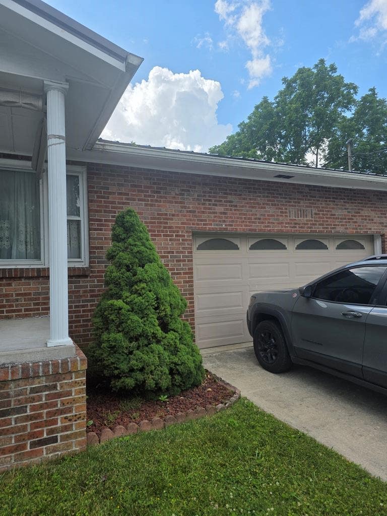 Photo of 310 Cornett St, Appalachia, VA 24216 (MLS # 110562)