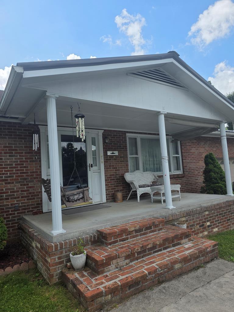 Photo of 310 Cornett St, Appalachia, VA 24216 (MLS # 110562)
