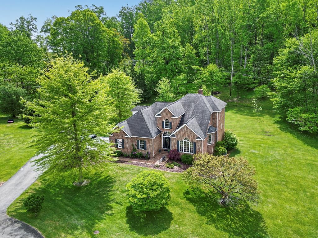 Photo of 156 Brooke Street, Chilhowie, VA 24319 (MLS # 109849)