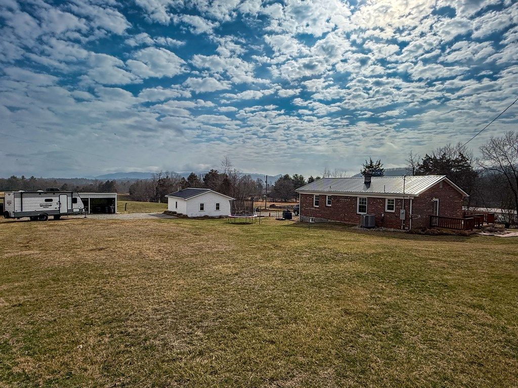 Photo of 136 Pecan Drive, Ivanhoe, VA 24350 (MLS # 105991)