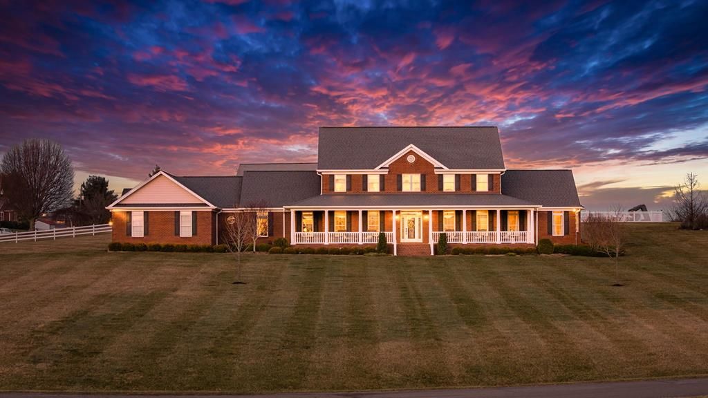 Photo of 568 Oak Circle Dr, Rosedale, VA 24266 (MLS # 104534)