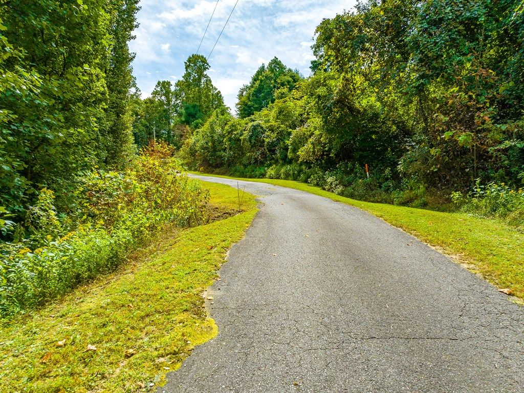 Photo of 256205 Covered Bridge Trl #256 &amp; 205, Fancy Gap, VA 24328 (MLS # 110135)