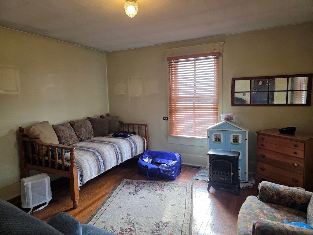 Photo of 535 Waterworks Rd, Radford, VA 24141 (MLS # 109287)