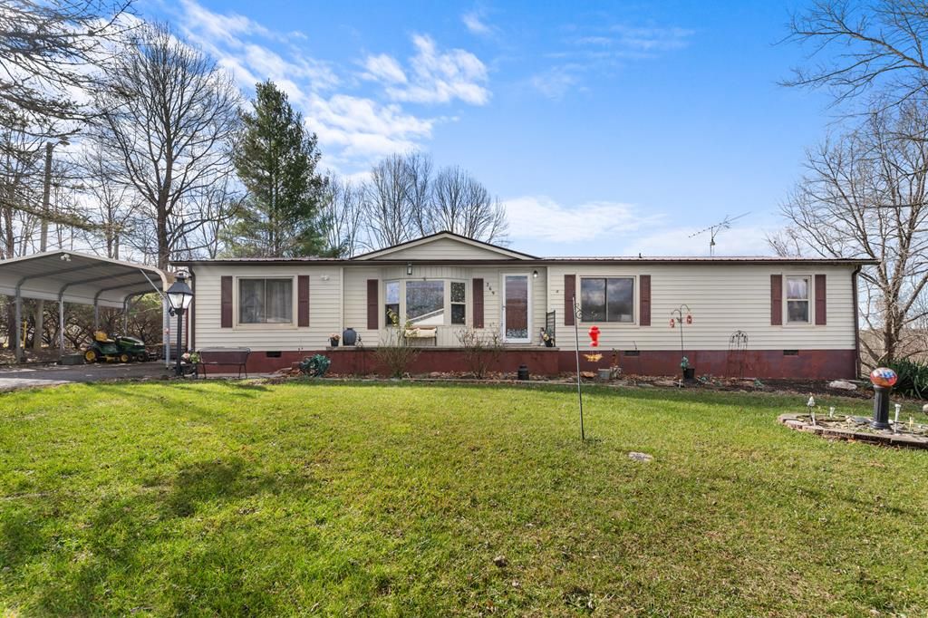 Photo of 269 Retrievers Run Road, Hillsville, VA 24343 (MLS # 104262)