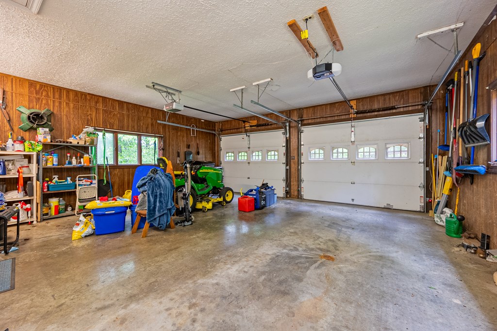 Marion, Virginia 24354, United States, 5 Bedrooms Bedrooms, ,4 BathroomsBathrooms,Residential,Active,139308