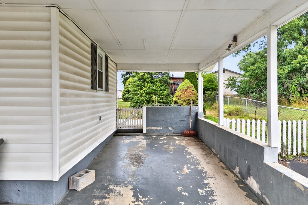 3458 Hilton Village Loop