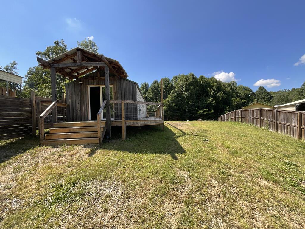 Photo of 105 Starview Lane #19, Galax, VA 24333 (MLS # 111759)