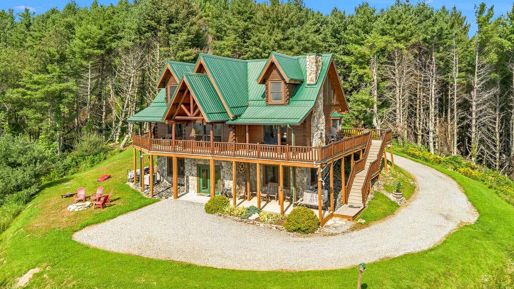 Photo of 291 Old Leaguer Ln, Mouth of Wilson, VA 24363 (MLS # 111595)