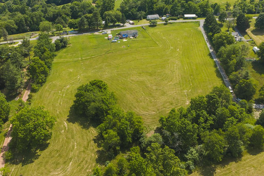 Photo of 1 Brush Creek Rd, Riner, VA 24149 (MLS # 110821)