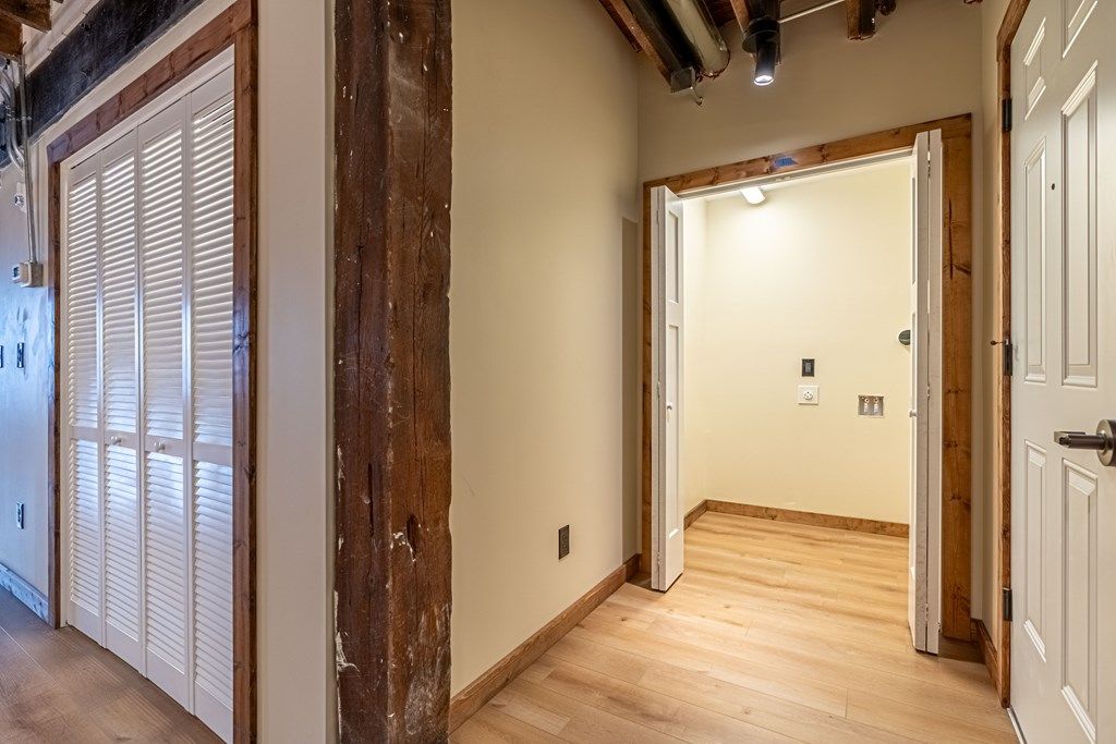 Photo of 453300 E Main St, Kingsport, TN 37660 (MLS # 104729)