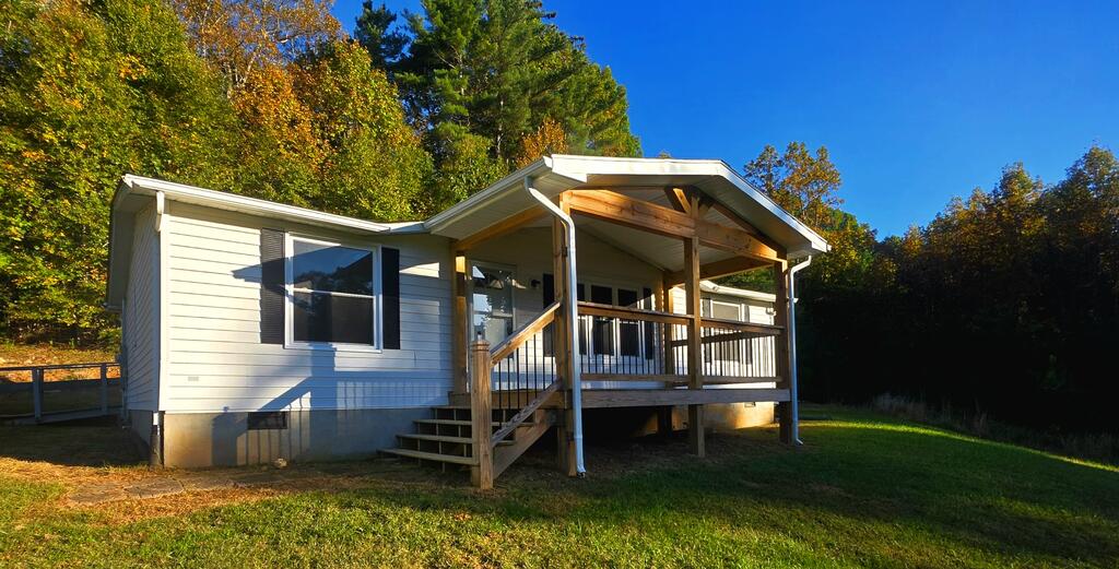 Photo of 1446 Marthas Knob Rd, Galax, VA 24333 (MLS # 112247)