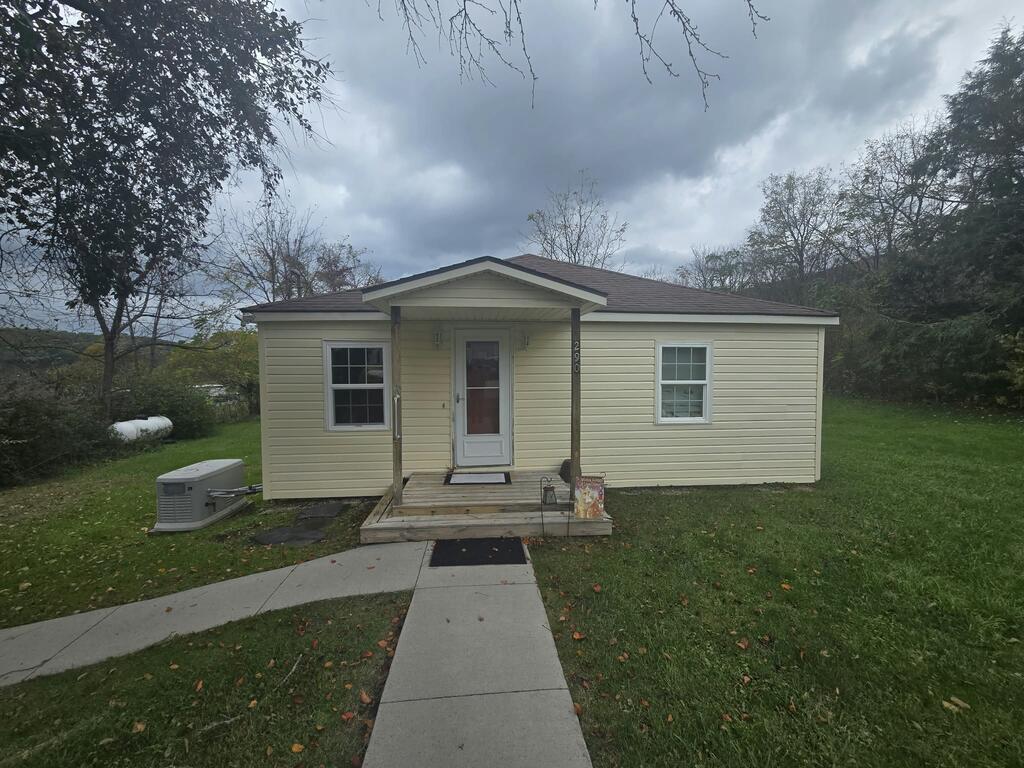 Photo of 290 Roma Road, North Tazewell, VA 24630 (MLS # 112346)