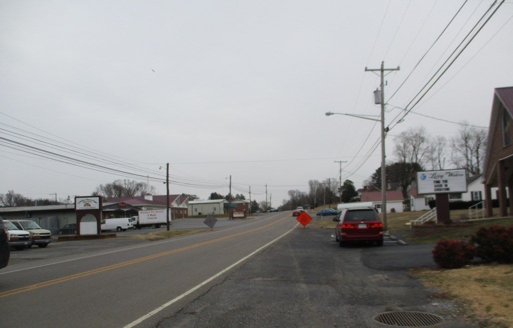 Photo of 1404 West Lee Highway #24, Chilhowie, VA (MLS # 105894)