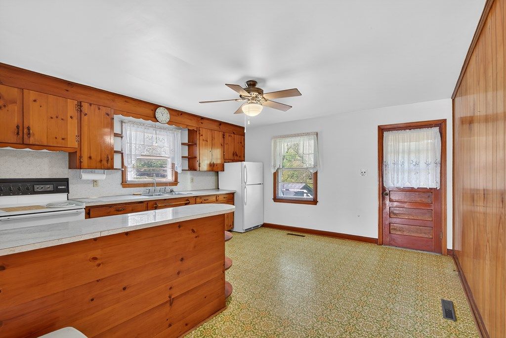 Photo of 239 Currin Valley, Marion, VA 24354 (MLS # 103654)