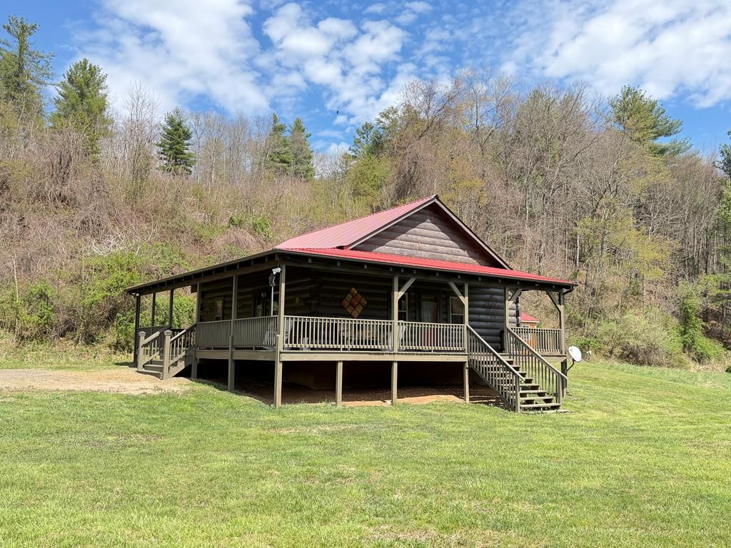 Photo of 496 Bella Hills, Hillsville, VA 24343 (MLS # 109684)