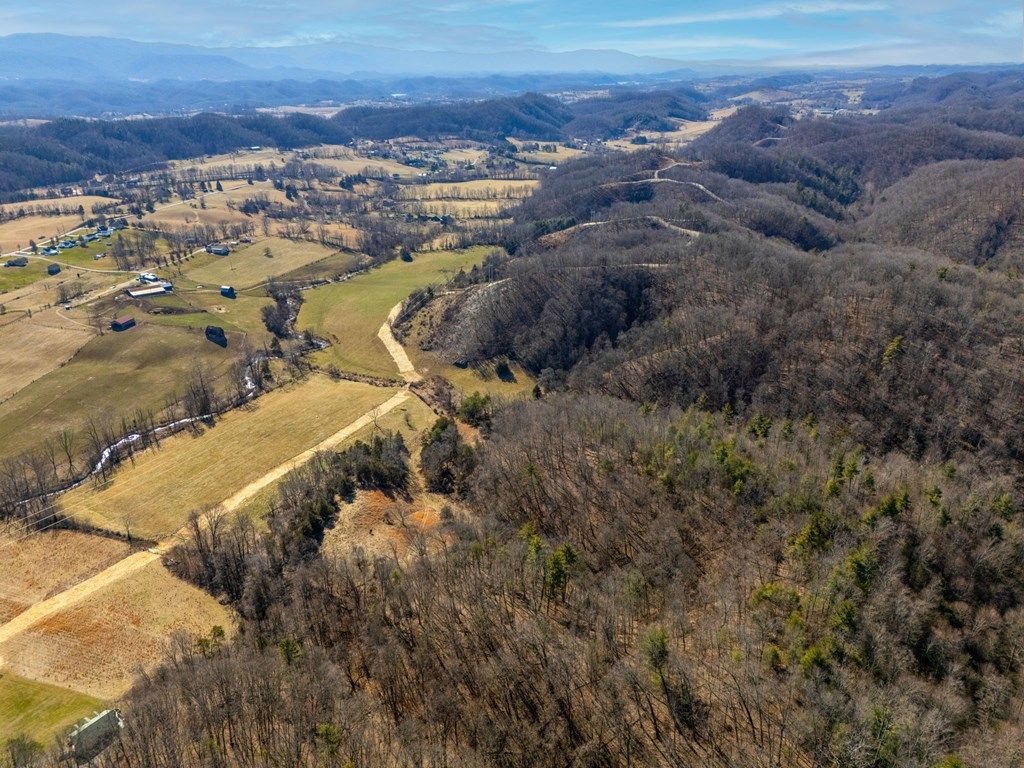 Photo of TBD Watauga Rd #26, Abingdon, VA 24210 (MLS # 104647)
