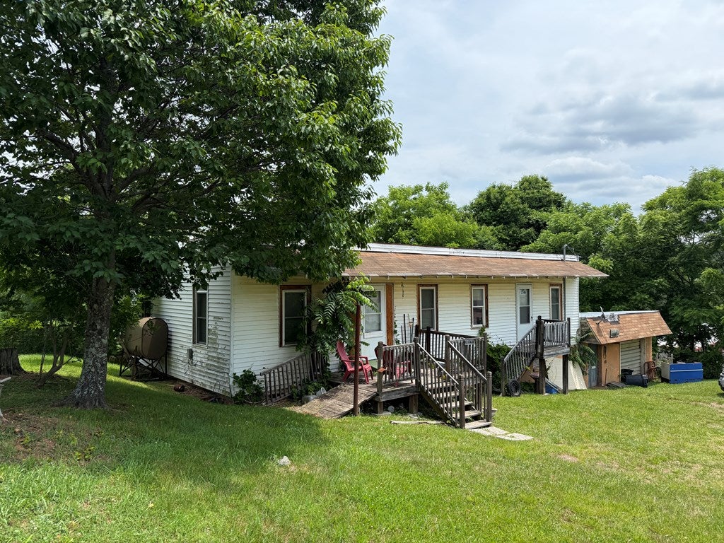 Photo of S Main 1513, Hillsville, VA 24343 (MLS # 110470)