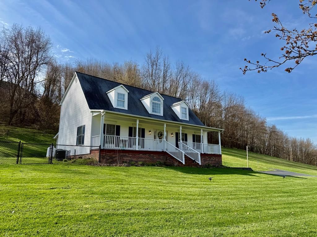 Photo of 384 Sunset Road, Rosedale, VA 24280 (MLS # 109323)